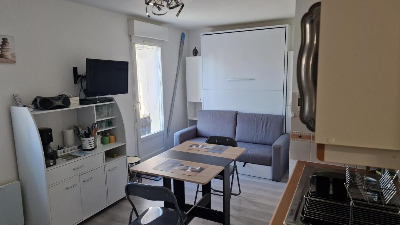 Grand Front De Ensoleille Avec Jardin Plein Sud Acces Direct Cabourg